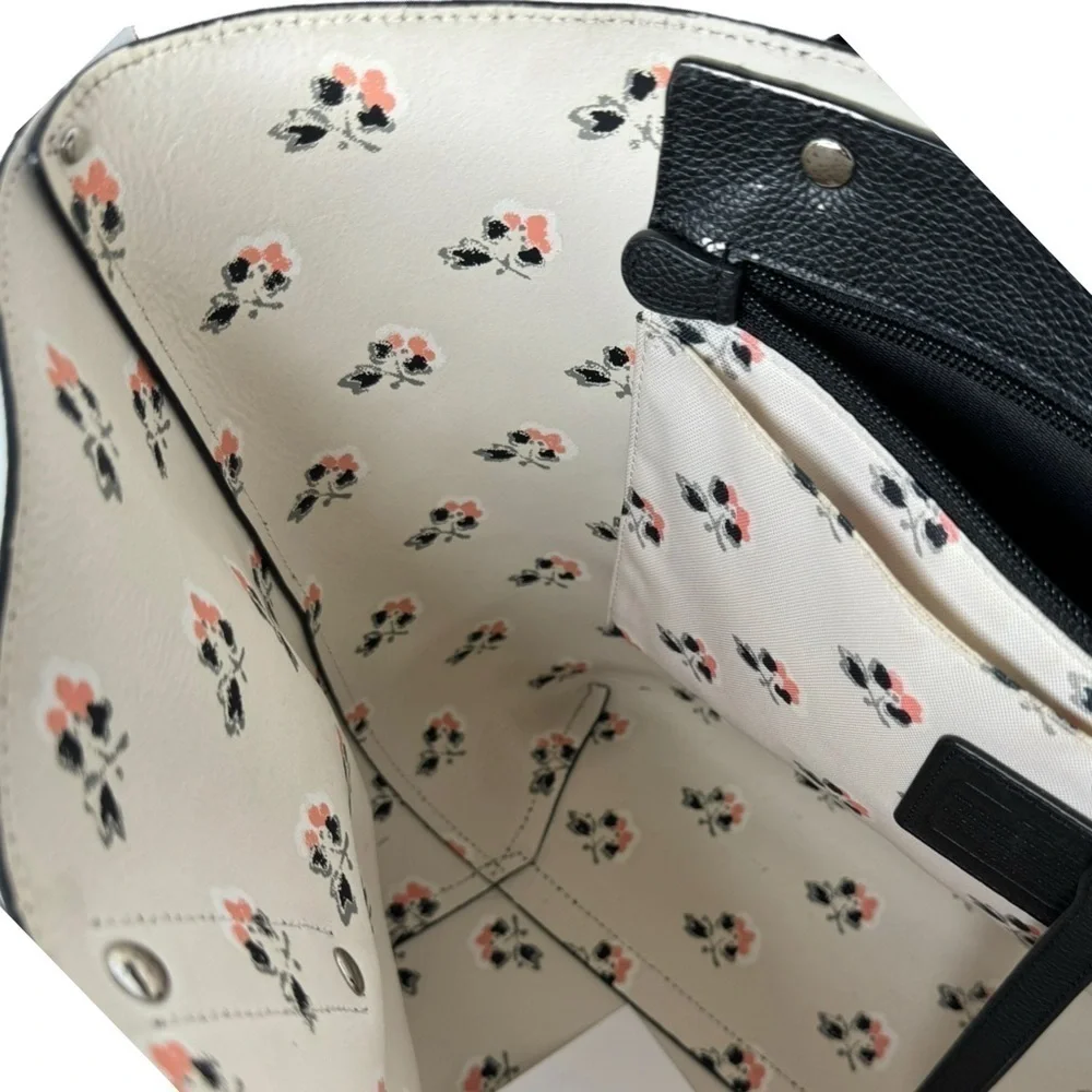 COACH MARKET TOTE IN BLACK PEBBLE LEATHER F36358 BRAMBLE CHALK FLORAL BAG